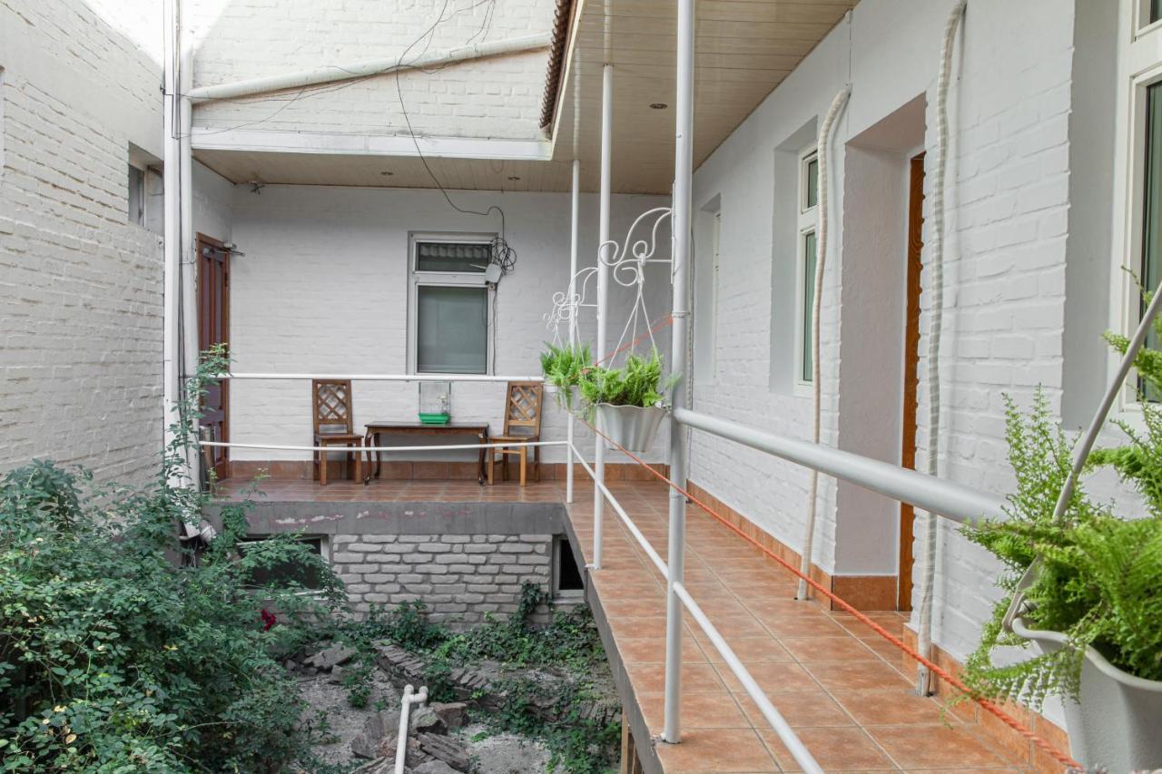 Nur M Hotel Taskent Exterior foto