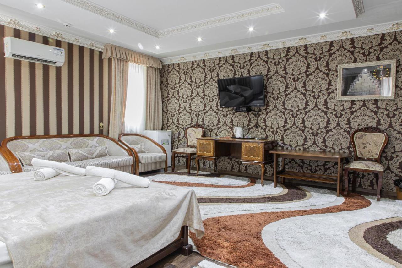 Nur M Hotel Taskent Exterior foto
